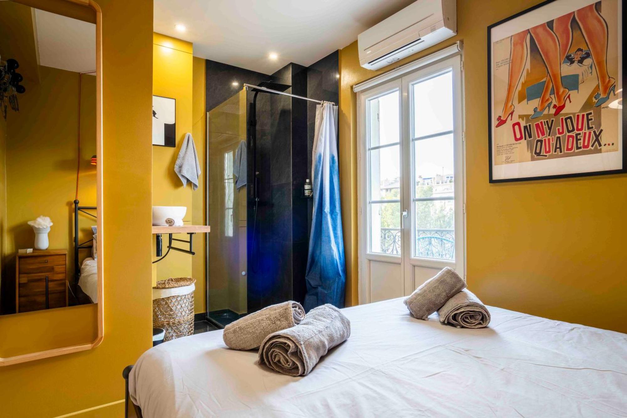 2 Chambres, Balcons, Vue Imprenable, Climatisation - Palace Bleu Leilighet